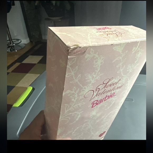 Barbie 1995 Sweet Valentine Doll By Mattel - Hallmark Special Edition - NRFB - Picture 5 of 6